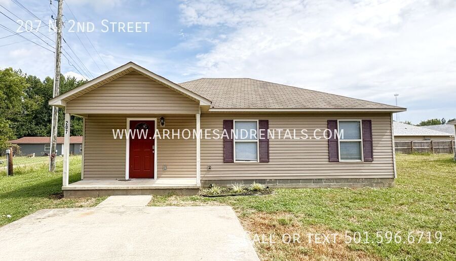 Foto principal - 207 N 2nd St