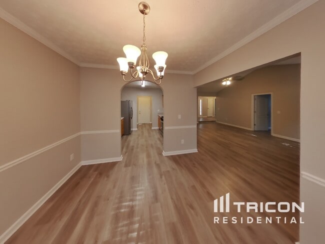 Foto del edificio - 8050 Chapman Terrace