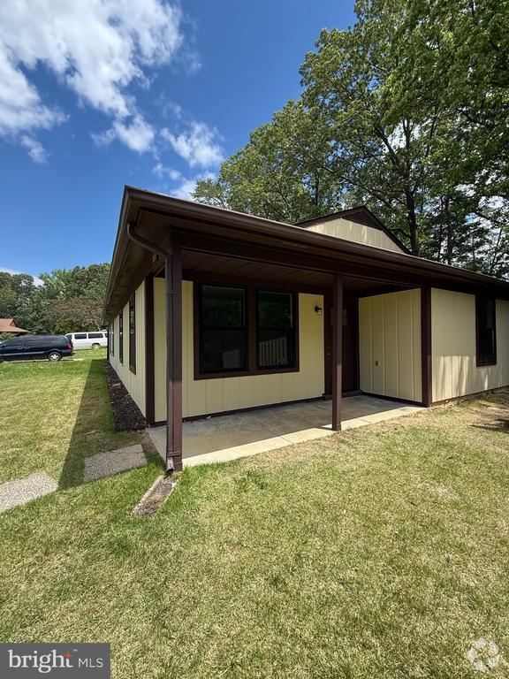 Building Photo - 3295 Jesmond Ct
