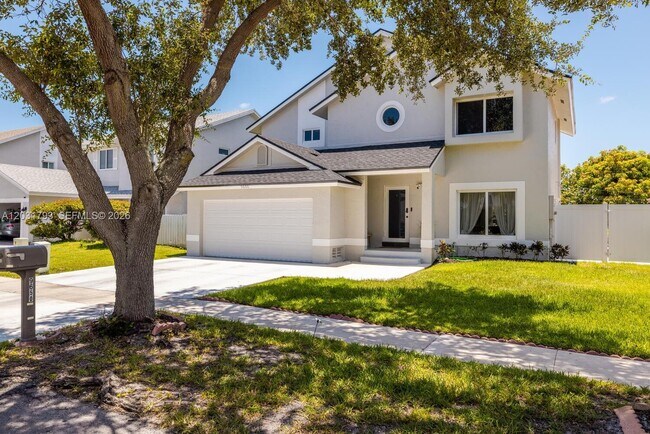 Foto del edificio - 9650 SW 9th Ct