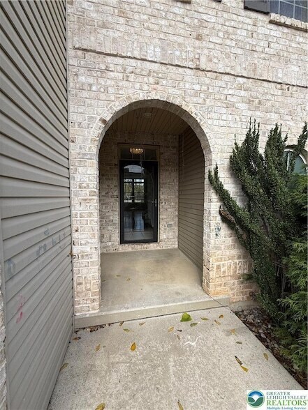 Foto del edificio - 4528 Bellflower Way
