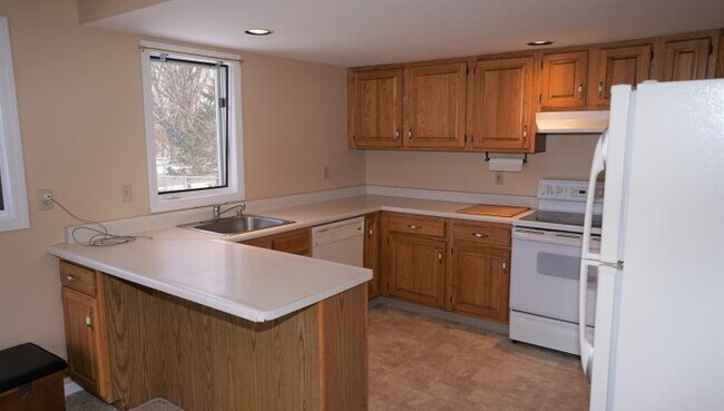 Foto del edificio - 2704 Norwich St