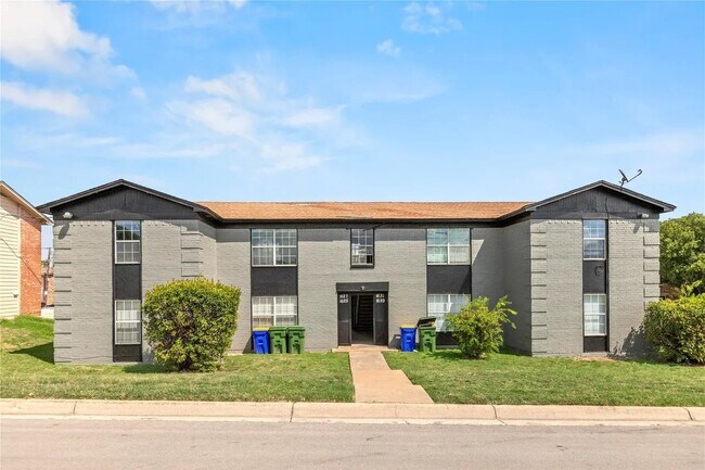 Foto del edificio - 1625 Mary K Ln