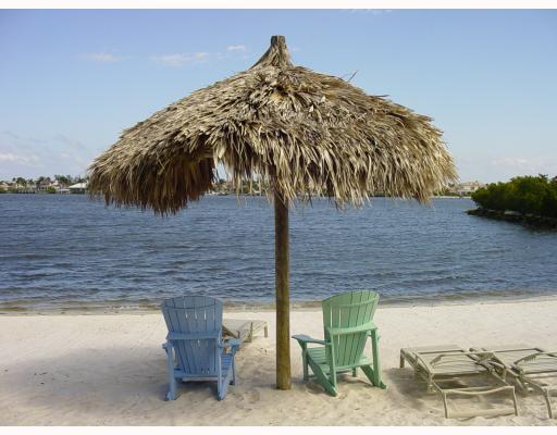 Foto del edificio - 101 Ocean Cay Way
