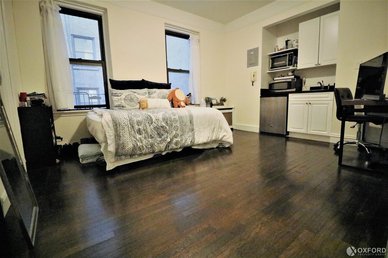 22 W 77th St Unit 27, New York, NY 10024 - Room for Rent in New York ...