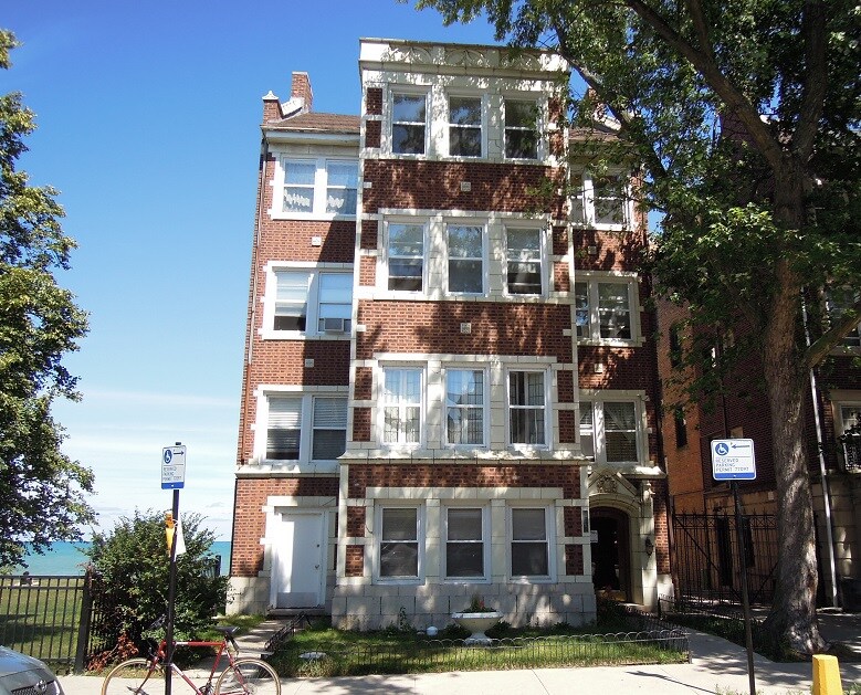 7739 N Eastlake Terrace, Chicago, IL 60626 Apartments in Chicago, IL