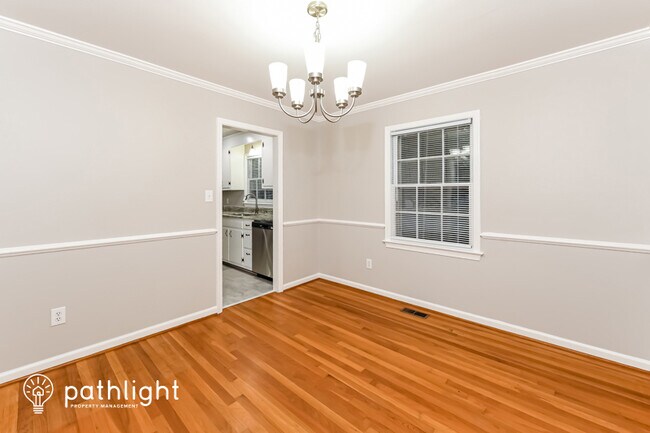 Building Photo - 192 Beechmont Dr