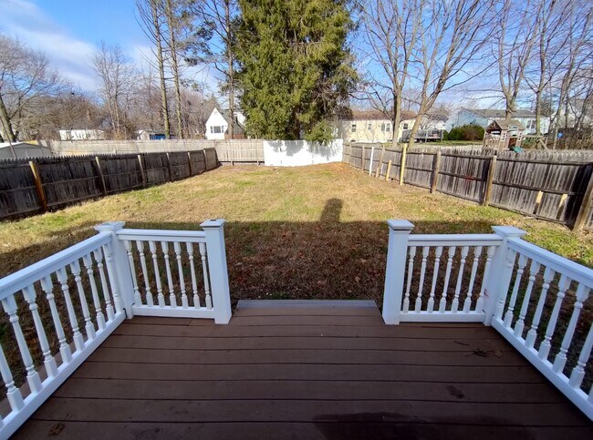 Foto del edificio - 134 W Side Dr