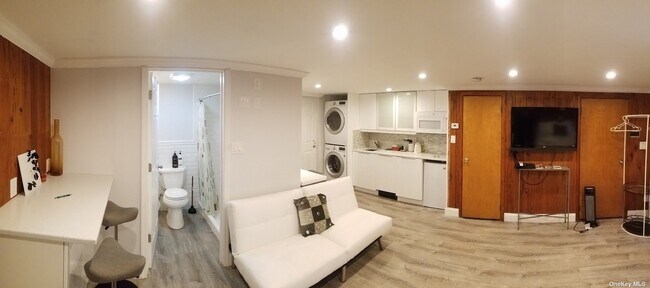 Foto del edificio - 64-20 99th St