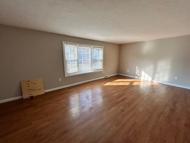 Foto del edificio - 85 Emmet St