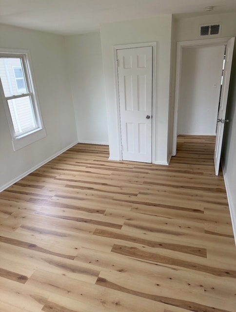 Building Photo - 1015 Dawnwood Dr