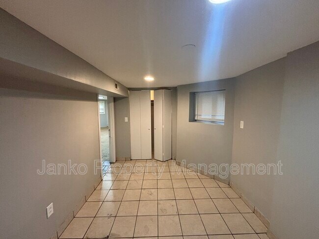 Foto del edificio - 6612 S Maryland Ave