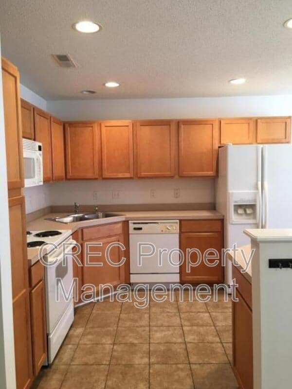 Foto del edificio - 146 Darcy Ave