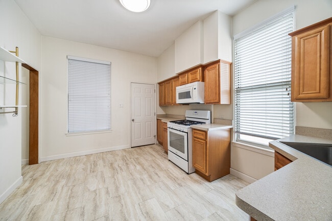 Foto del edificio - 1848 W Wabansia Ave