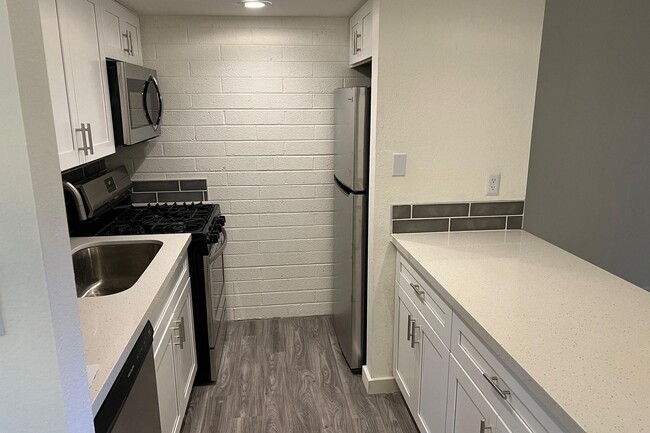 Interior Photo - Oasis in the City