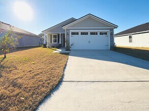 Building Photo - 4468 Civic Wy