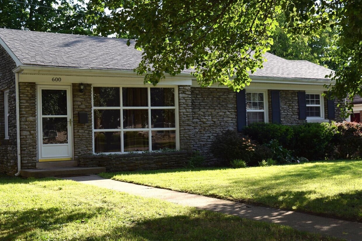600 Cardinal Ln, Lexington, KY 40503 House Rental in Lexington, KY