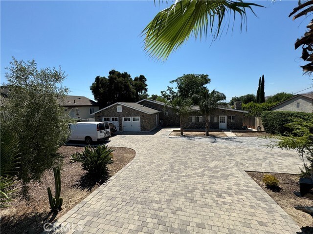 Building Photo - 10719 Irma Ave