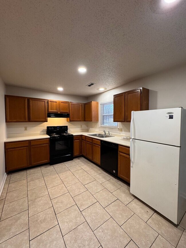 Foto del edificio - Apartment for Rent in Bridgewater