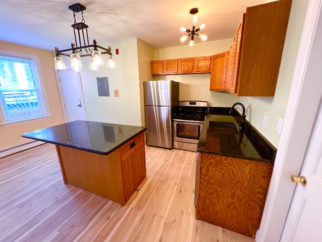 Foto del edificio - 81-83 America St