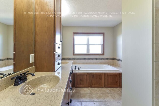 Foto del edificio - 838 Watertown Ave