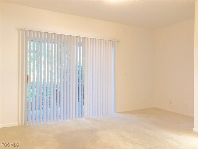 Foto del edificio - 8073 Pacific Beach Dr