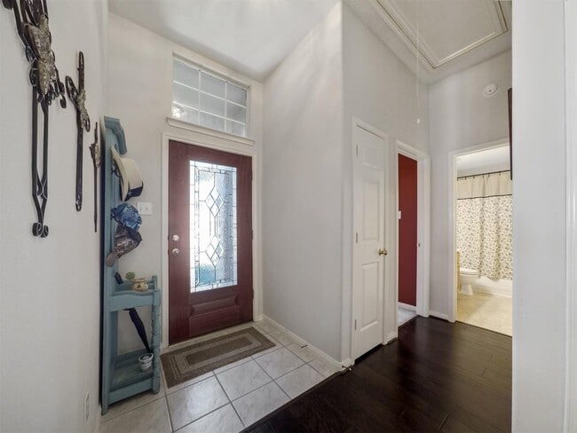 Building Photo - 5718 Indigo Trails Dr