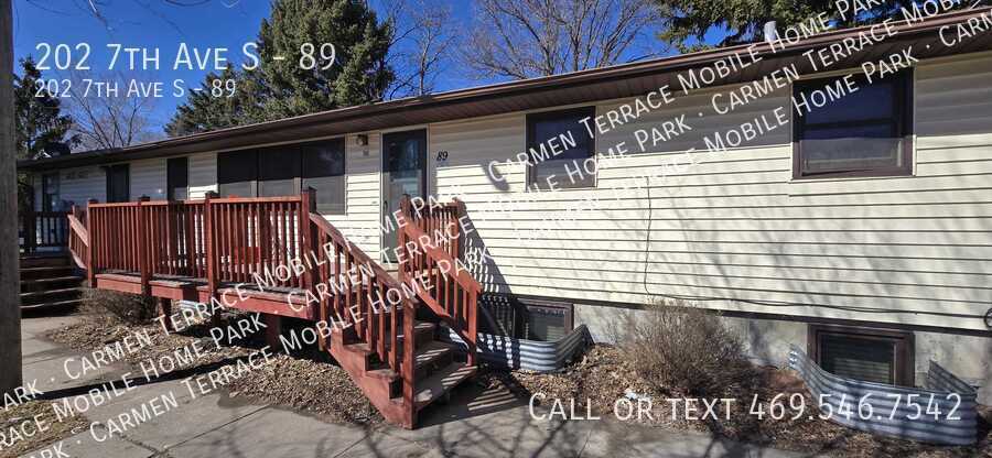 Primary Photo - 202 7th Ave S