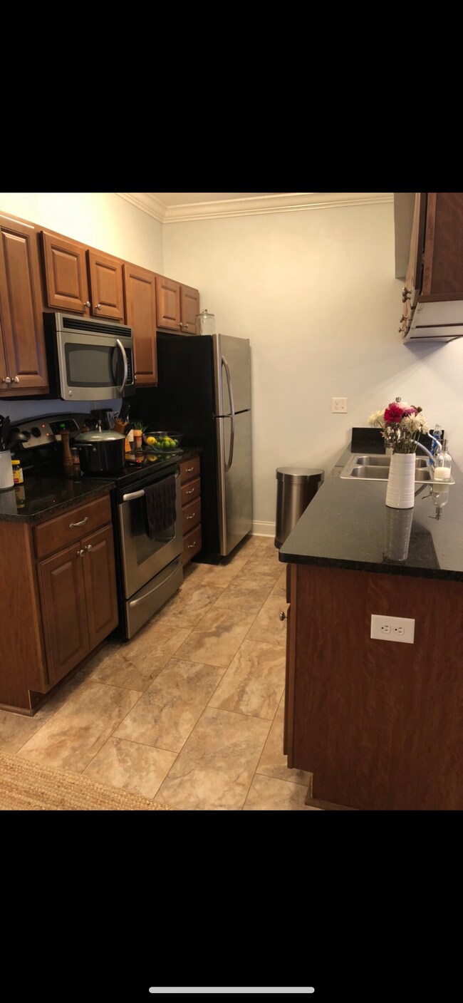 2316 Suncrest Vlg Unit 2316, WV 26505 Condo for Rent in