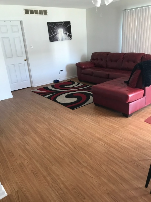 Building Photo - 885 Campbell Ave