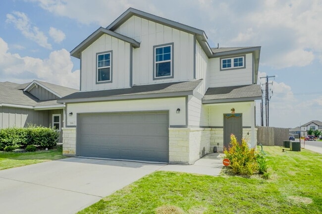 Photo - 11918 Boots On Apartment