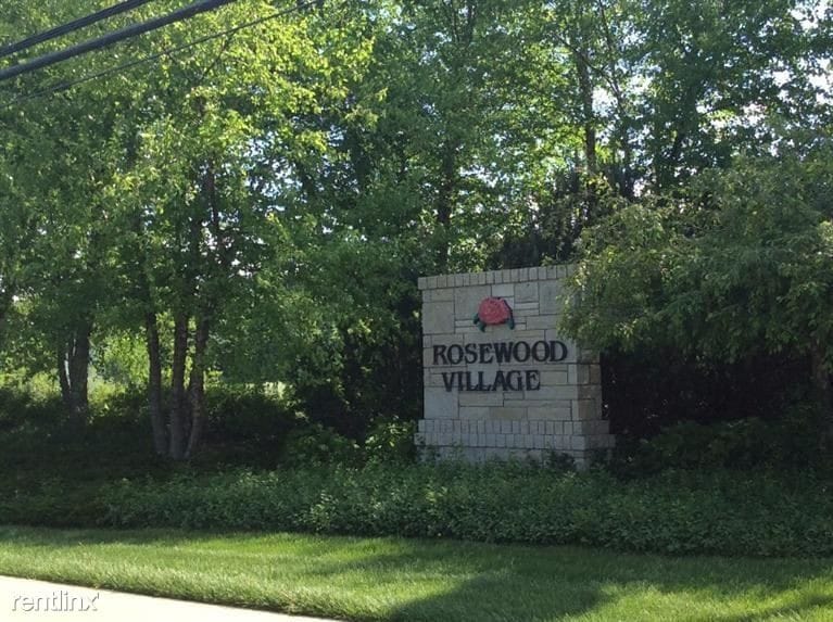 Primary Photo - 2 br, 2 bath Condo - Rosewood Village Cond...
