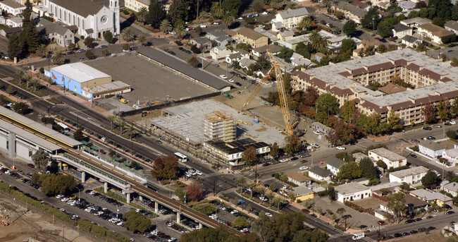 Building Photo - Marea Alta