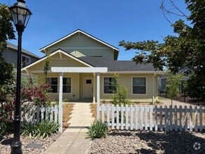 Building Photo - 267 Talent Ave