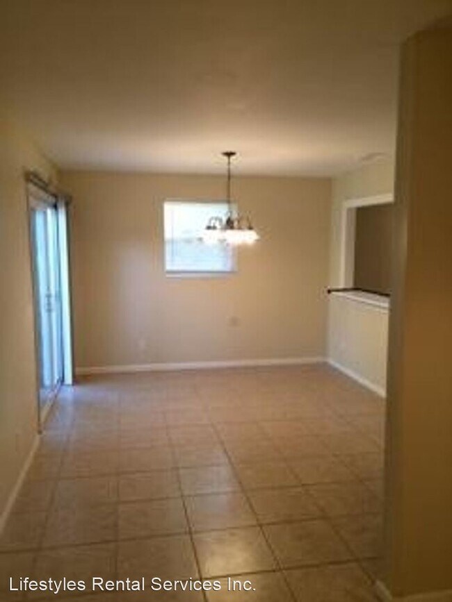 Foto del edificio - 3 br, 2 bath House - 6846 Cinderella Rd