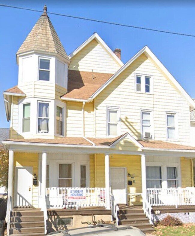 Building Photo - 405 N Webster Ave
