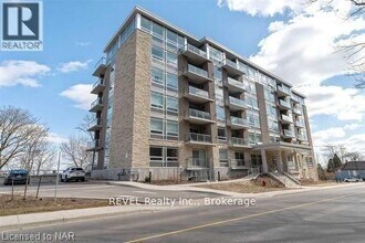 Building Photo - 407-479 CHARLTON AVE Ave