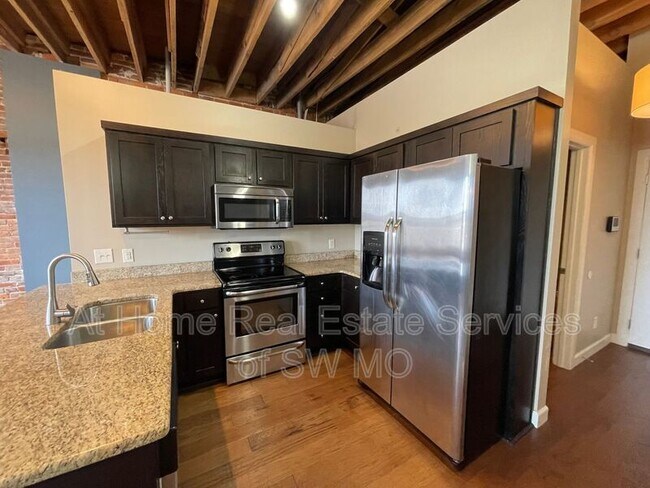 Foto del edificio - 412 South Ave