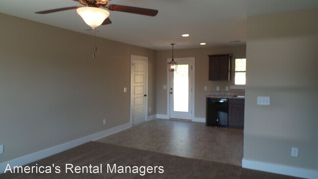 Building Photo - 3 br, 2 bath House - 18494 Thoroughbred Drive