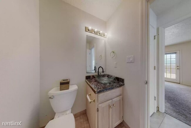 Building Photo - 3 br, 2 bath House - 1270 Snowflake Court ...