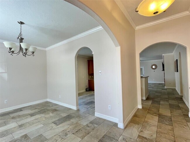 Building Photo - 13834 Clear Trail Ln