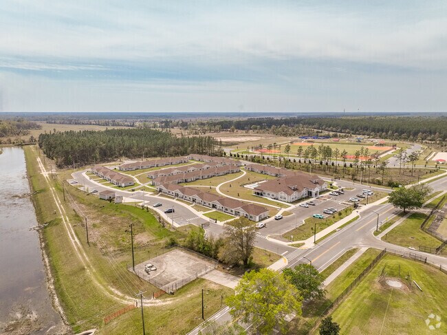 3025 Schoolhouse Rd - Vista aérea - Independence Landing