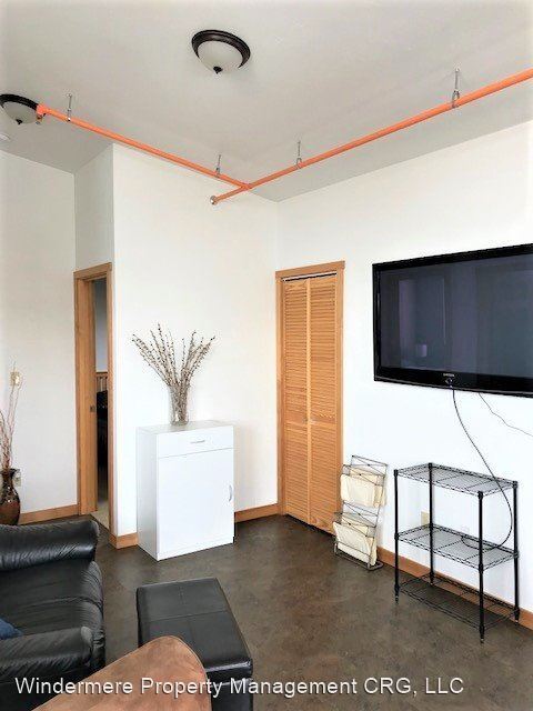 Foto del edificio - 1537 Bargeway Rd