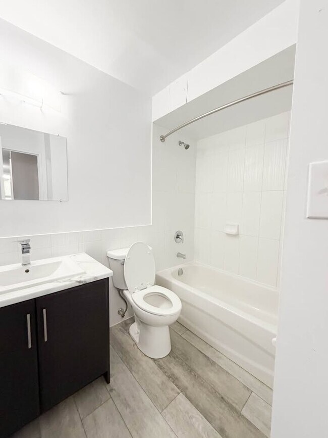Photo du bâtiment - 1 Humber Ct