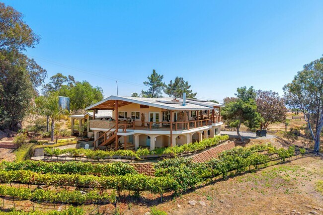 Foto del edificio - 18759 Rangeland Rd