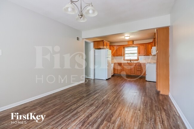 Foto del edificio - 3508 S Leslie Ave