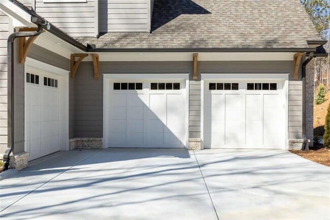 Building Photo - 6915 Running Deer Ct