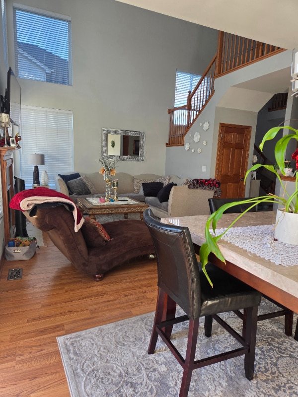 Building Photo - 1609 Grove Ct