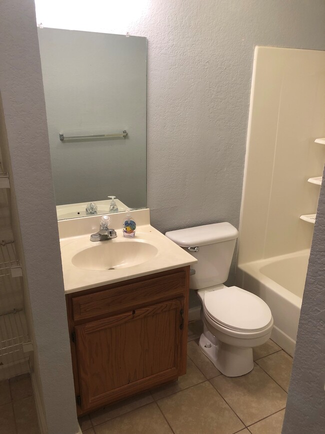 Bathroom - 1808 Phillips Dr