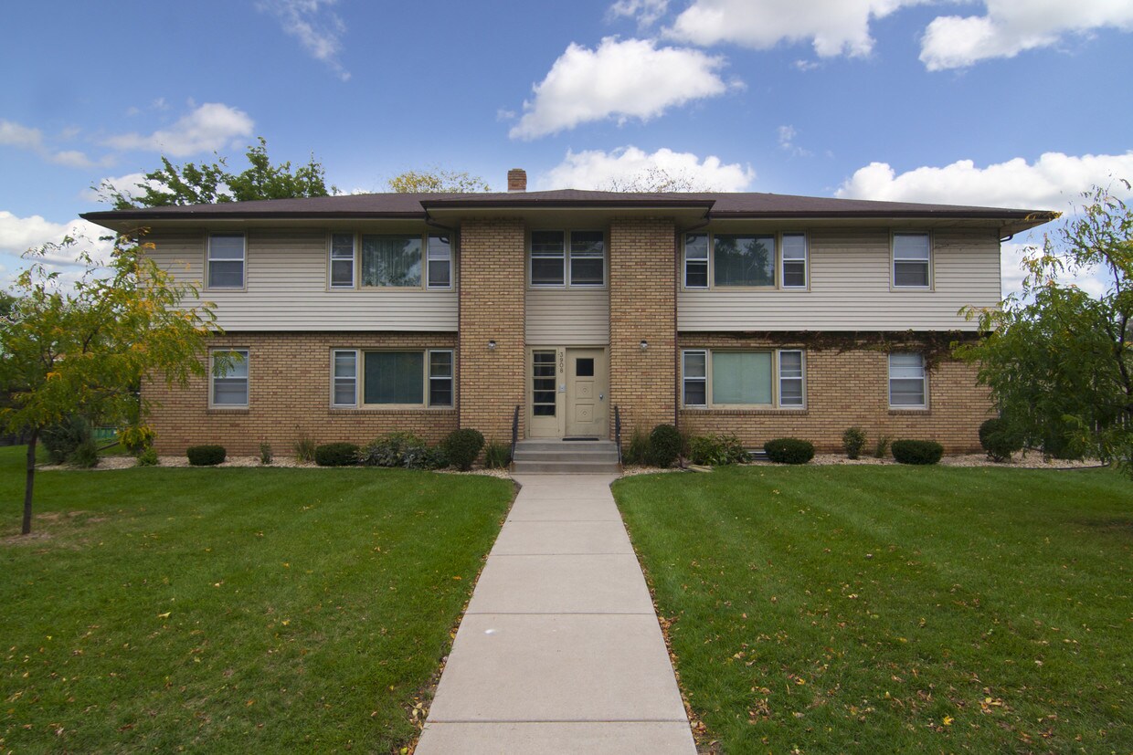 3908 West 54th St. / 5330 France Ave S 3908 W 54th St Edina, MN